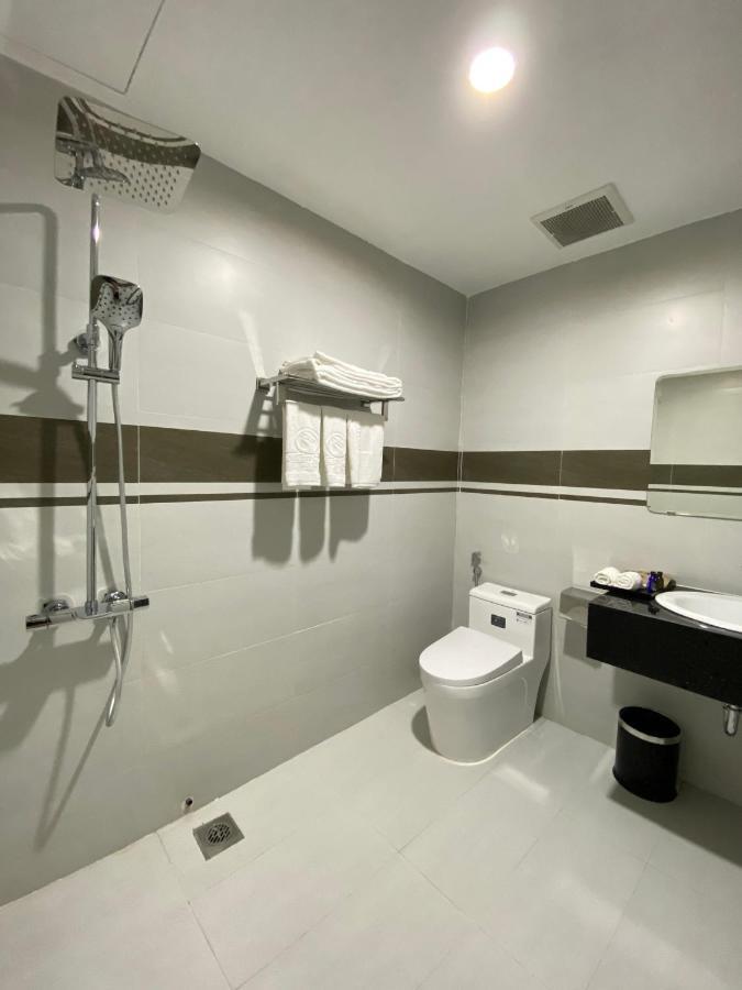 Dtt Galaxy Tam Chuc Hotel Thuc Khe Exterior photo